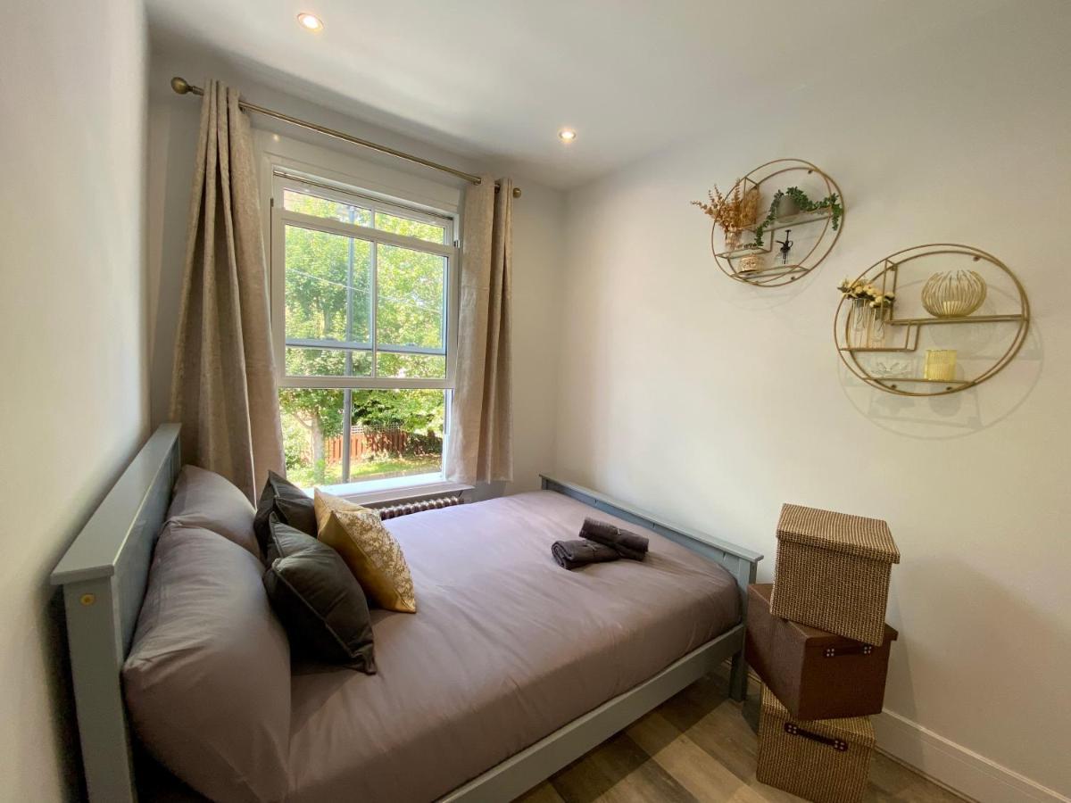 Apartment In Stepney Green London Exterior photo