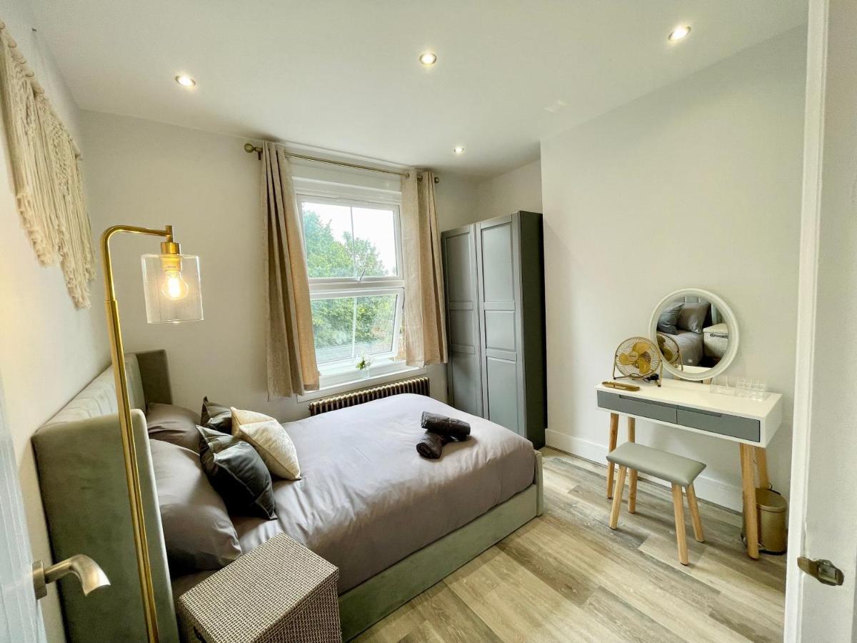 Apartment In Stepney Green London Exterior photo